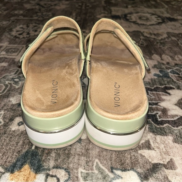 Womens Vionic Brandie Slide Platform Sandal Metallic Shine Coral Sz 11 - Picture 3 of 8